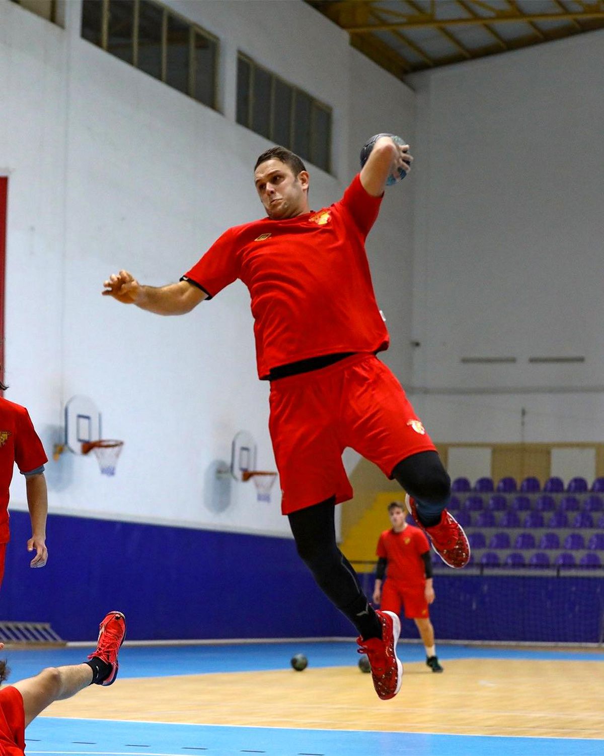 Göztepe Hentbol, devre arası çalışmalarına devam ediyor