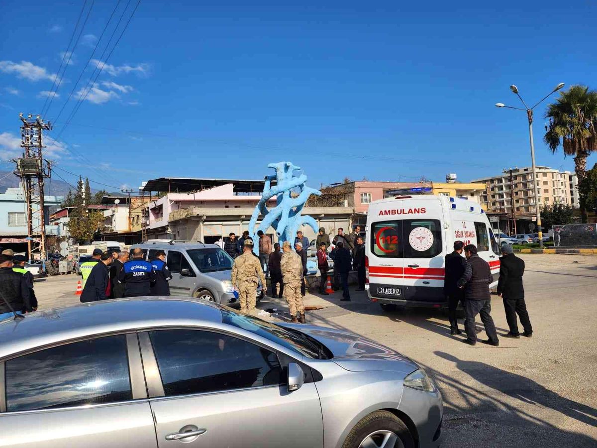 Hatay\'da trafik kazası: 1 yaralı