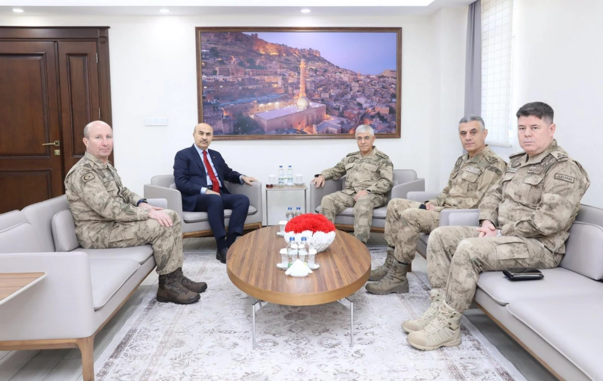 Jandarma Genel Komutanı Orgeneral Çetin, Mardin Valiliğini ziyaret etti
