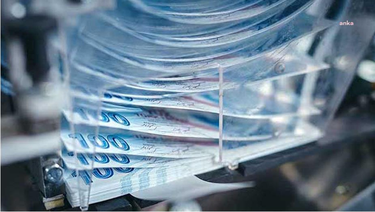 Kamu İşçilerinin İkramiye Ödemeleri 27 Ocak ve 17 Nisan\'da Yapılacak
