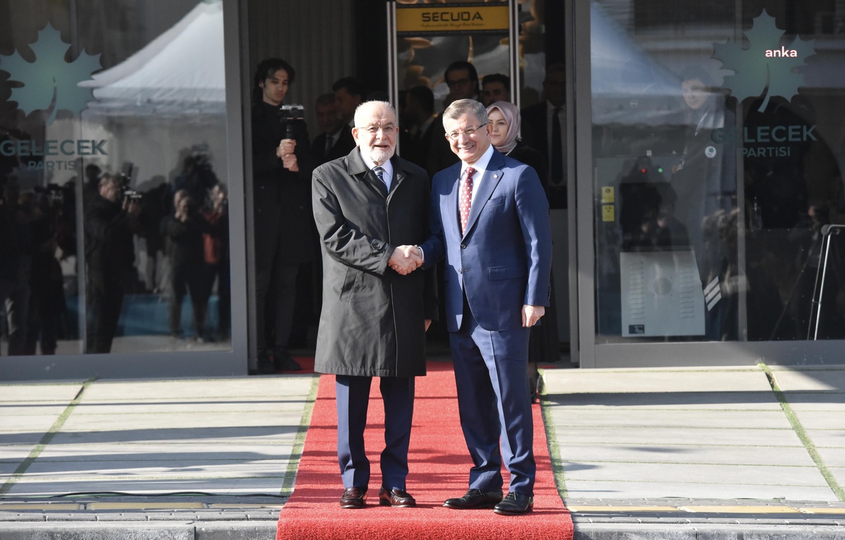 Babacan: "Geçiş Süreci Yol Haritası ile Ortak Politikalar Metnini Konuştuğumuz, 2022 Yılını ve Gündemi Değerlendirdiğimiz Toplantımız Sona Erdi"