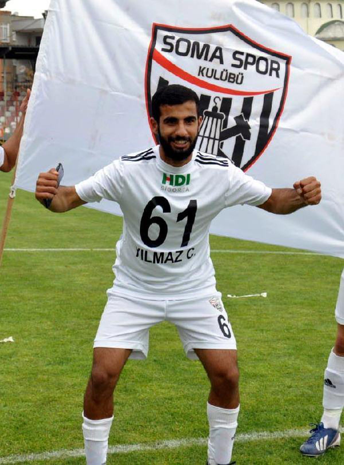 Karşıyaka\'dan Yılmaz çalımı