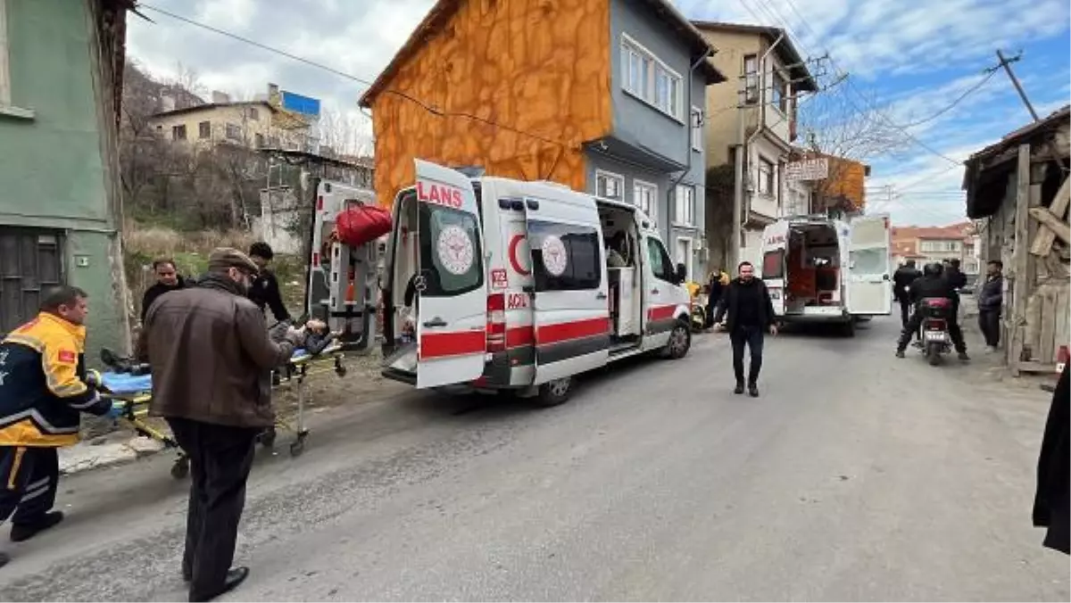 Kendisini aldattığını öne sürdüğü eşini ve kayınpederini tüfekle yaraladı; çantasını hazırlayıp teslim oldu