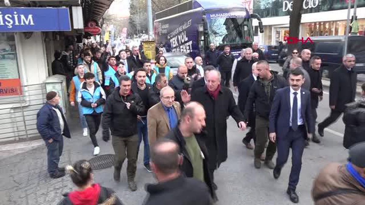 MUHARREM İNCE, SİNAN ATEŞ\'İN MEZARINI ZİYARET ETTİ
