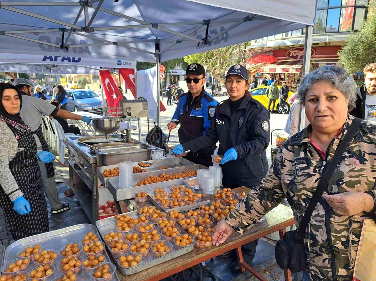 Şehit Komiser için lokma hayrı