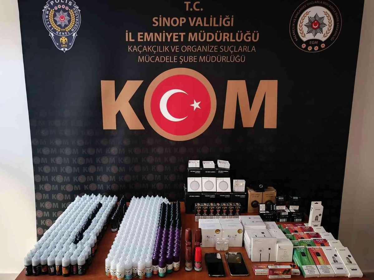 Sinop\'ta bir iş yerinde gümrük kaçağı elektronik ürünler ele geçirildi