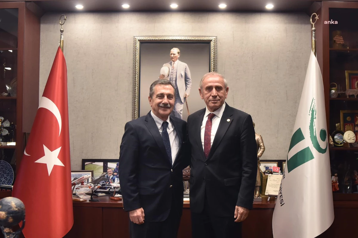 Tepebaşı Belediye Başkanı Ataç, CHP\'li Yıldırım Kaya ile Bir Araya Geldi