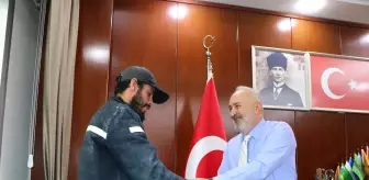 Yalova'da kağıt toplayıcısının bulup polise götürdüğü para belediyenin çıktı