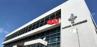 Avukata 'dolandırıcı' diyen sanığa hapis cezasına AYM'den hak ihlali kararı
