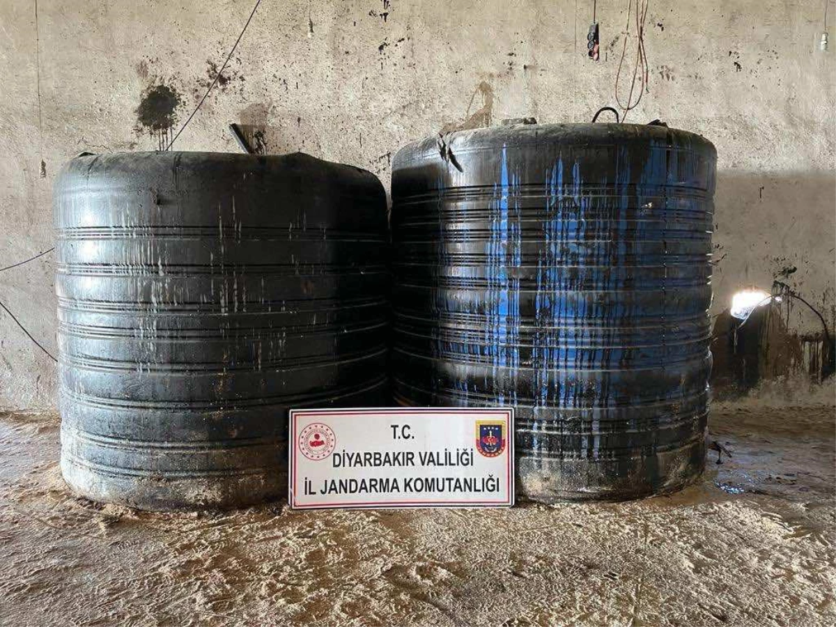 Diyarbakır\'da 40 bin litre kaçak akaryakıt ele geçirildi