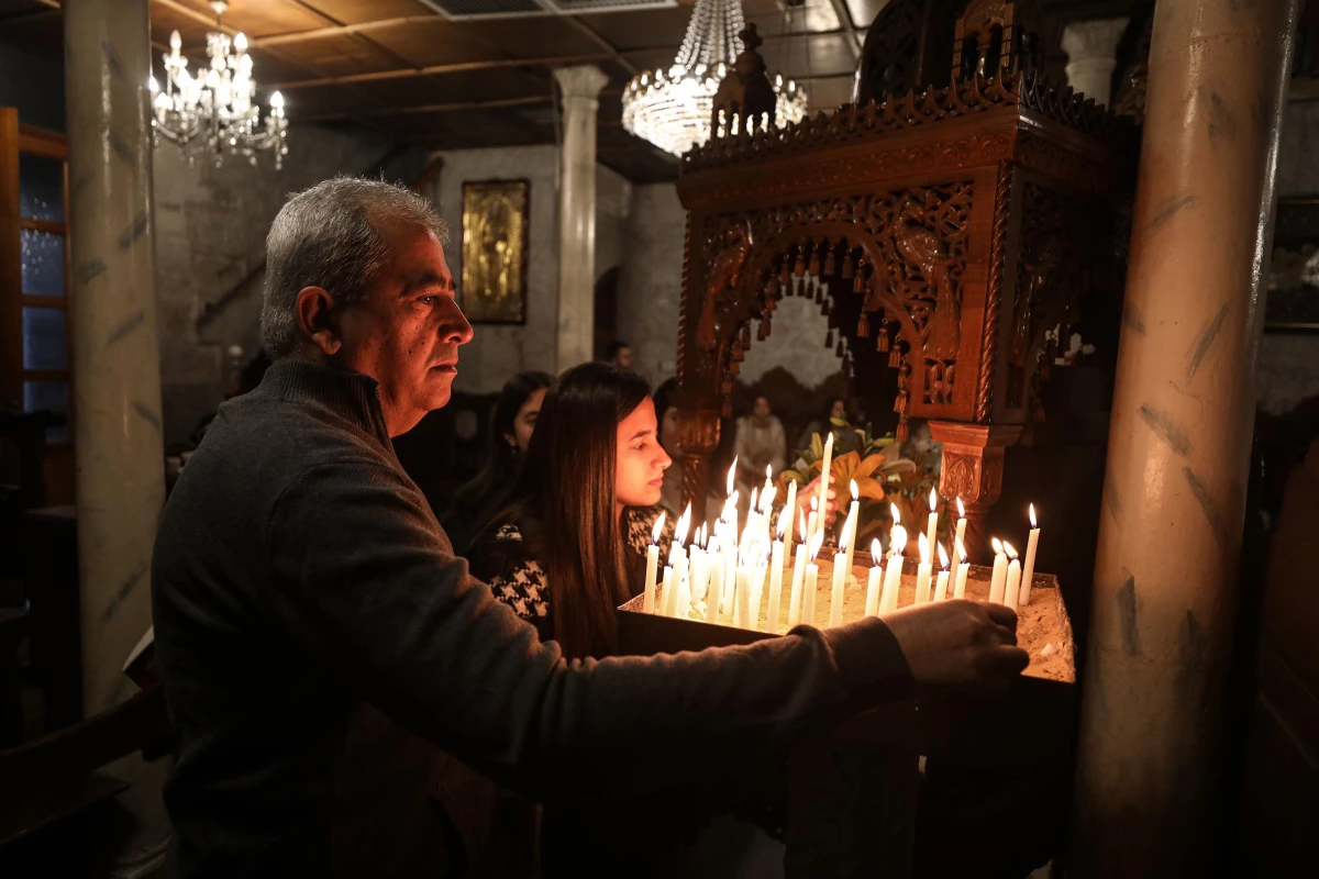 Gazze\'de Ortodoks Hristiyanlar Noel\'i kutladı