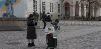 Lviv'de Ortodoks Hristiyanların Noel'i tiyatro oyunları ve ilahiler eşliğinde kutladı