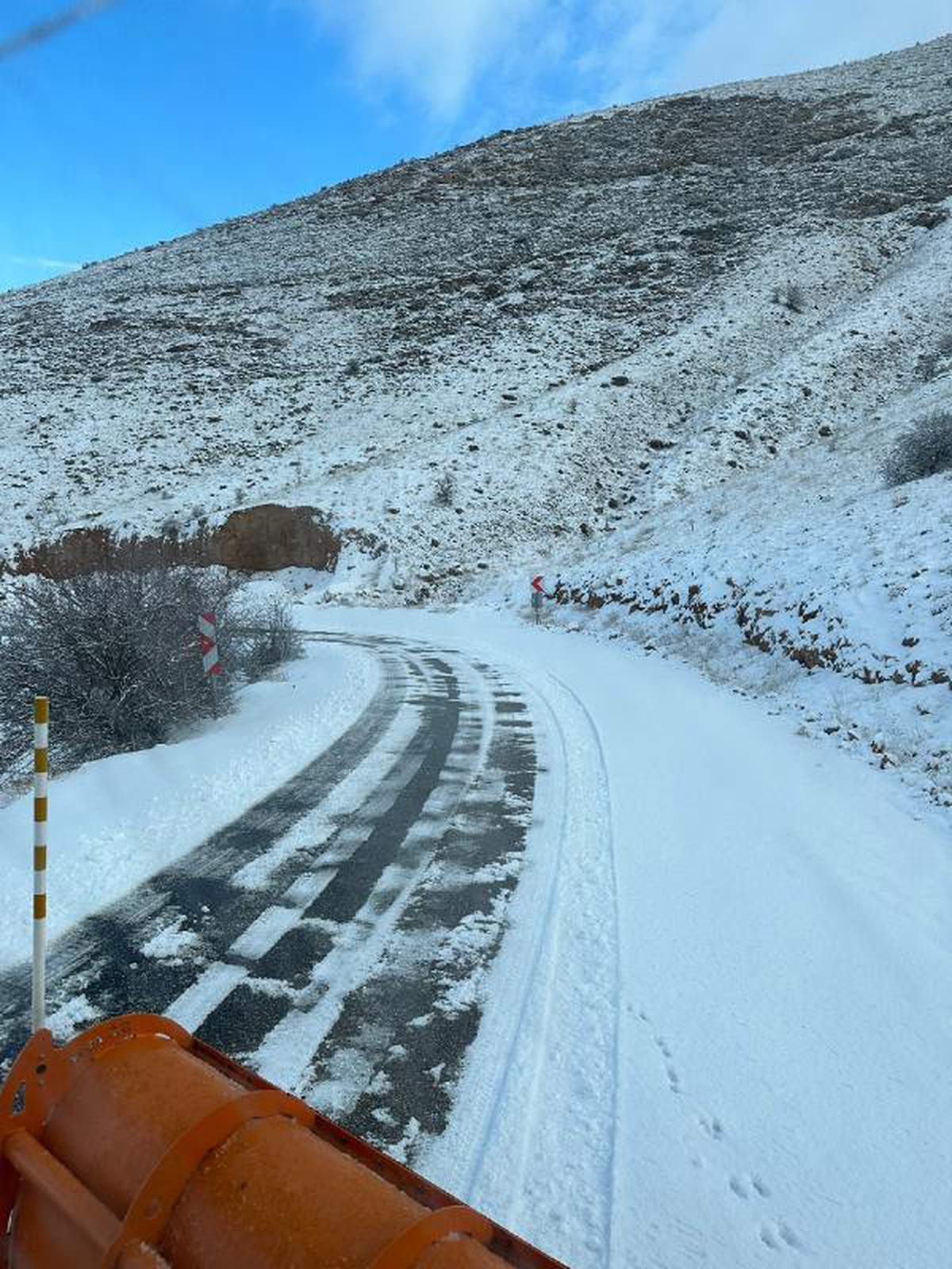 Malatya\'da 14 kırsal mahalle yolu, kardan kapandı