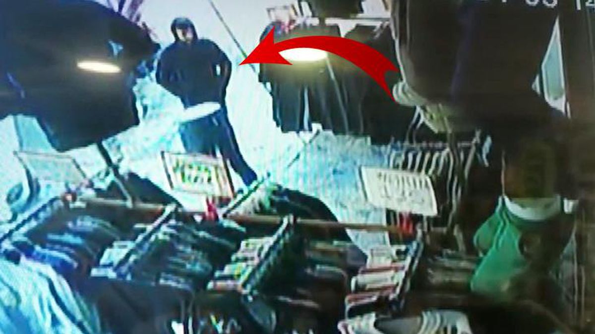 3 gün boyunca mağazadan böyle elbise çalmış! 10 bin liralık zarar, dükkan sahibini isyan ettirdi