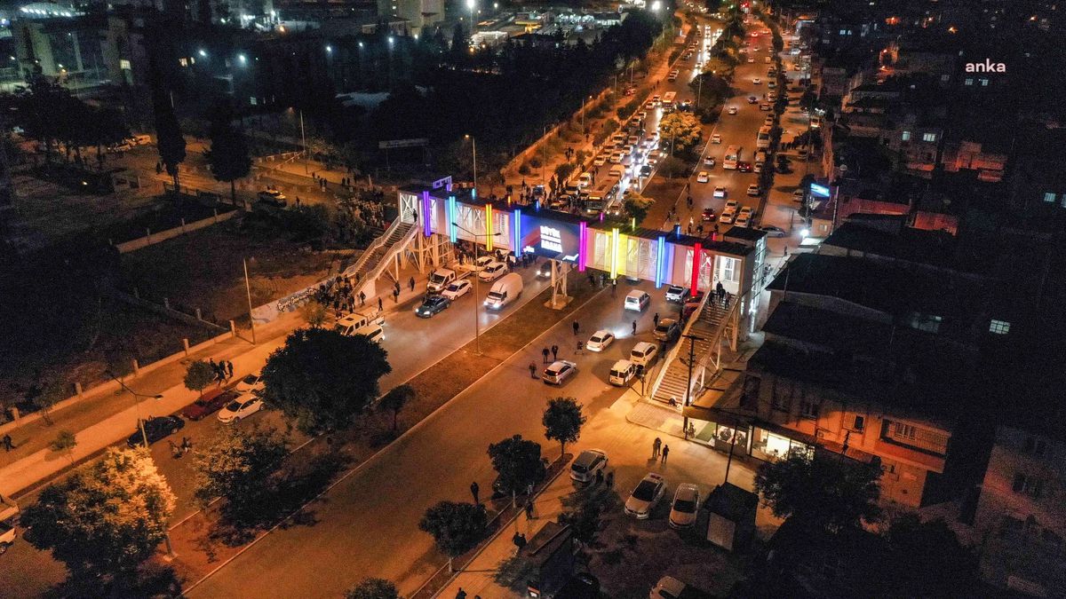 Adana Büyükşehir, Mustafa Kemal Paşa Bulvarı\'nda Çalışmalarını Tamamladı