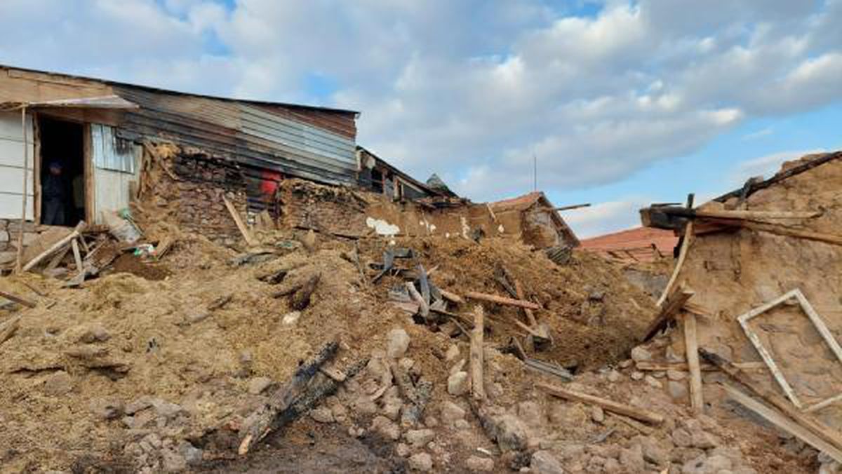 Ahırda çıkan yangında 30 küçükbaş öldü