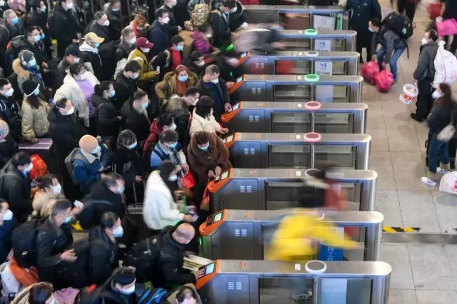 Çin'de 2023 Bahar Festivali Seyahat Yoğunluğu Başladı