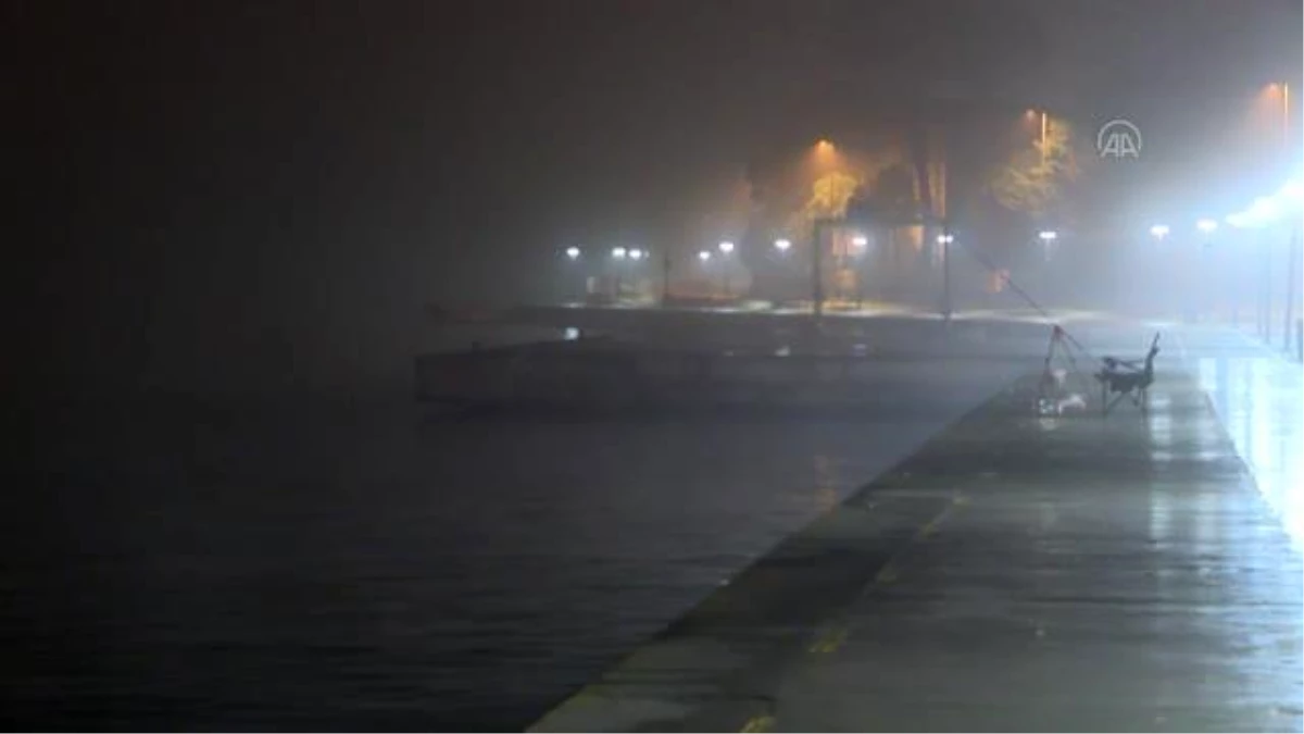 İstanbul Boğazı gemi trafiğine kapatıldı