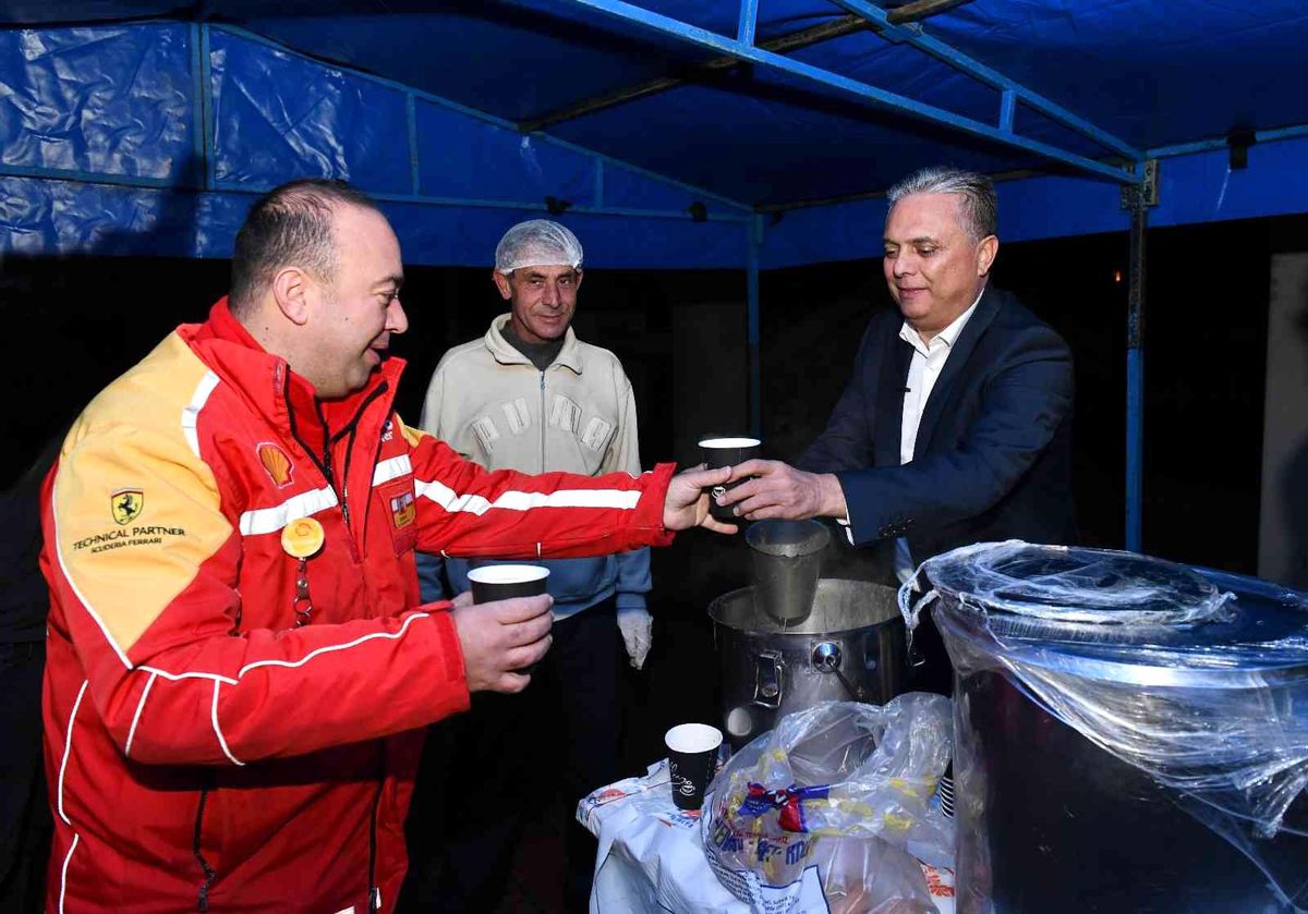 Muratpaşa Belediyesi\'nden ücretsiz çorba dağıtımı
