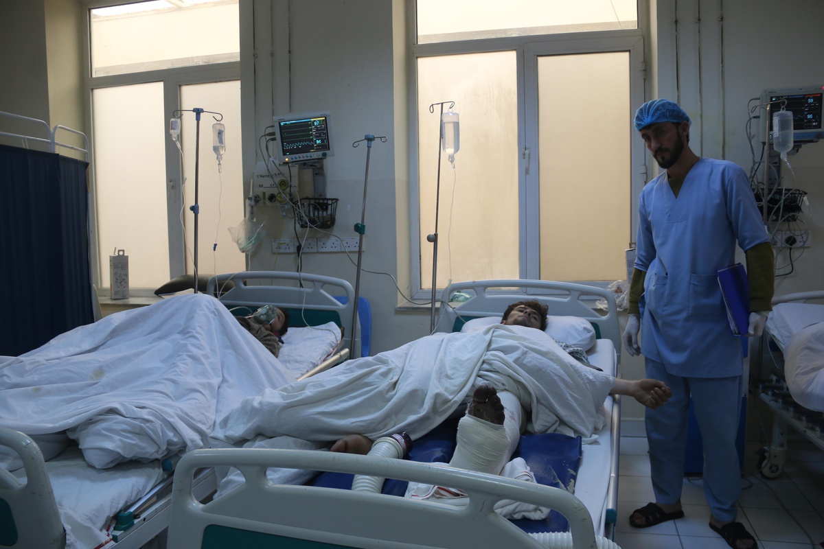 Afganistan\'da Madende Mahsur Kalan 3 Madenci Kurtarıldı