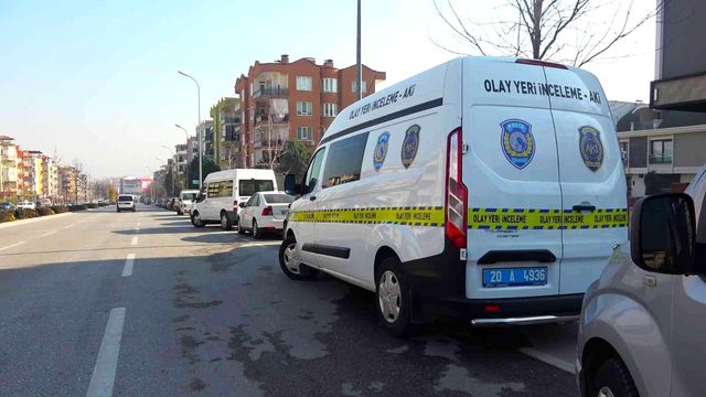 Alternatif tıp uzamanı evinde ölü bulundu Alternatif tıp uzamanı evinde ölü bulundu