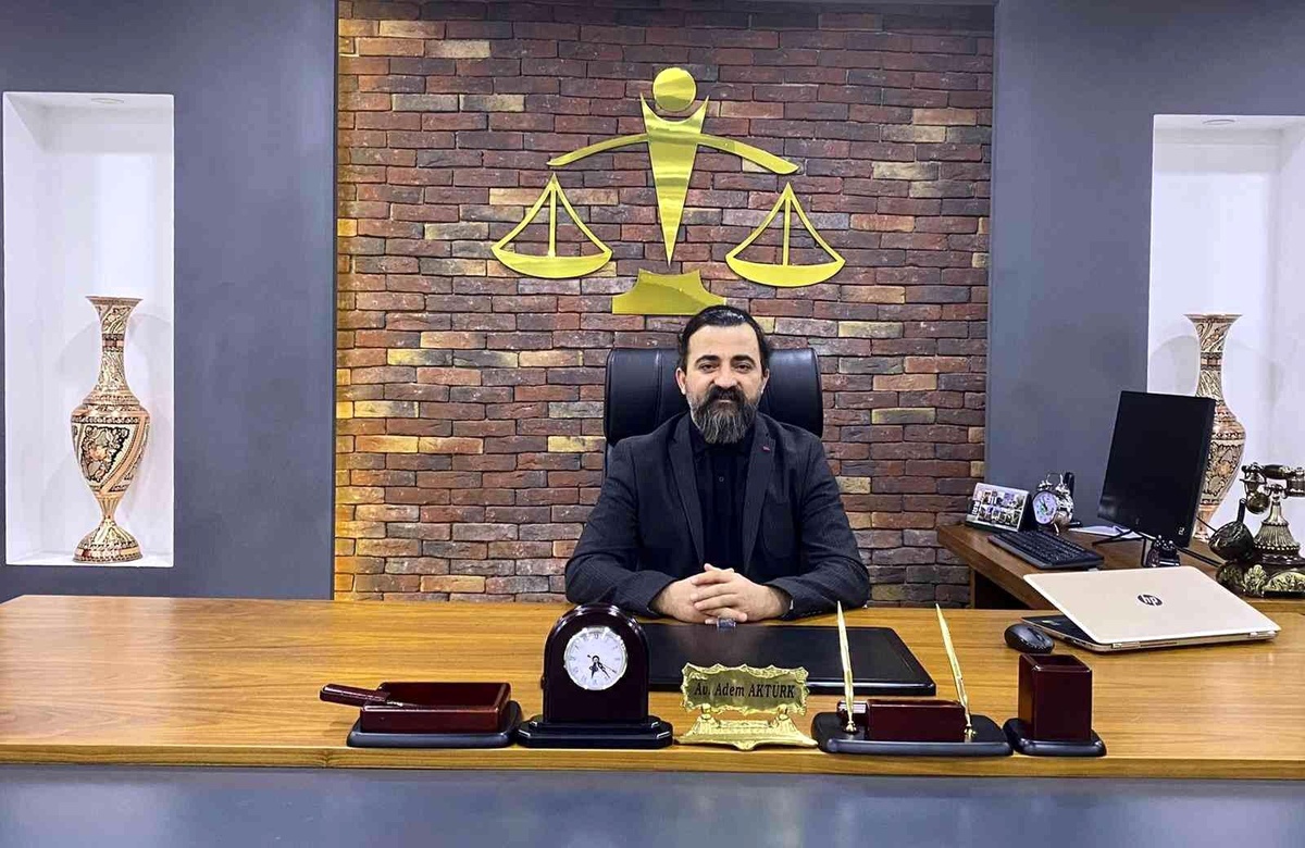 Baro Başkanı Aktürk: "Demokrasinin temel taşlarından biri olan basın, düşünce ve haber alma özgürlüğünün en etkili aracıdır"
