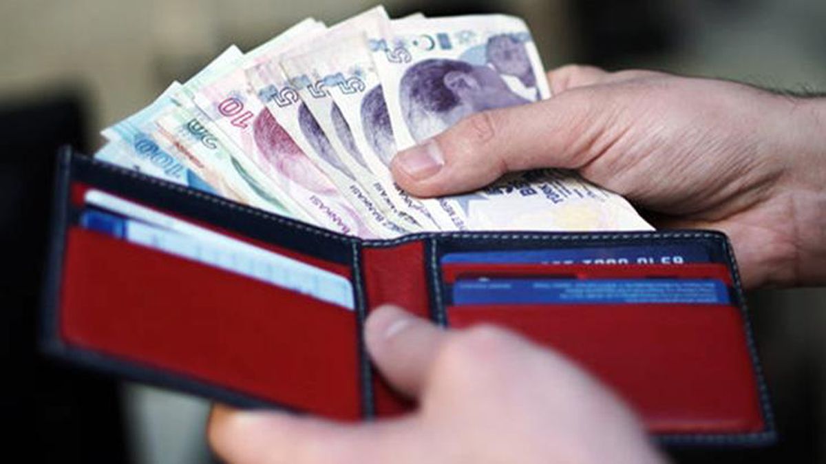 'En düşük emekli aylığı 8.500 TL olsun' teklifi, iki partinin oylarıyla reddedildi