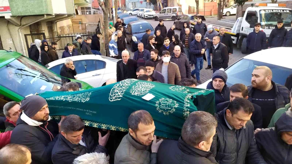 Fatih\'te darp edilip öldürülen taksi şoförü son yolculuğuna uğurlandı