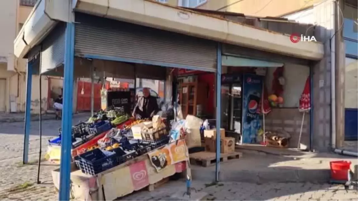 Gizemli hayırsever vatandaşın 85 bin liralık bakkal borcunu ödedi