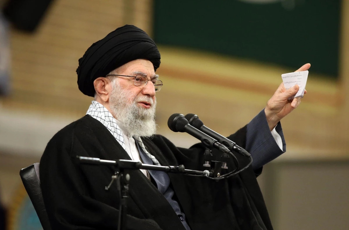 İran lideri Hamaney\'den göstericilere "ihanet" suçlaması Açıklaması