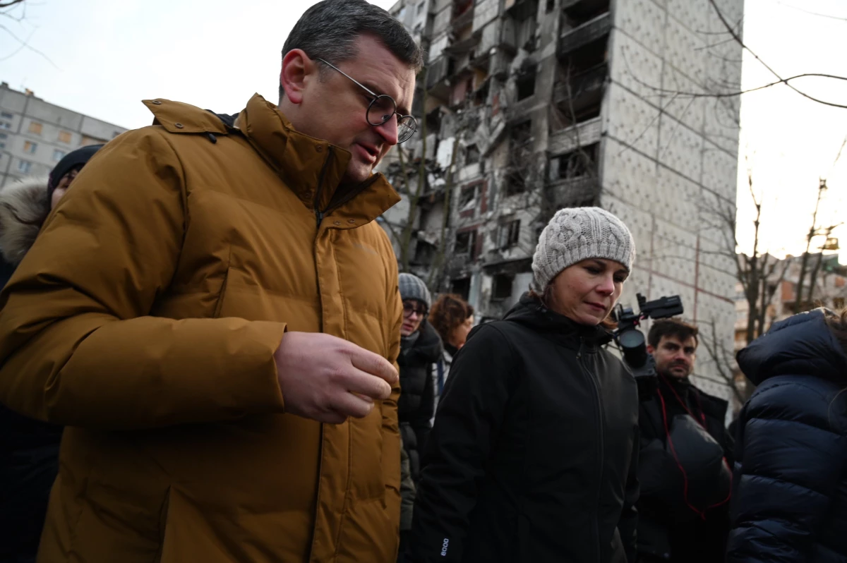 Almanya Dışişleri Bakanı Baerbock, Ukrayna\'nın Harkiv kentini ziyaret etti
