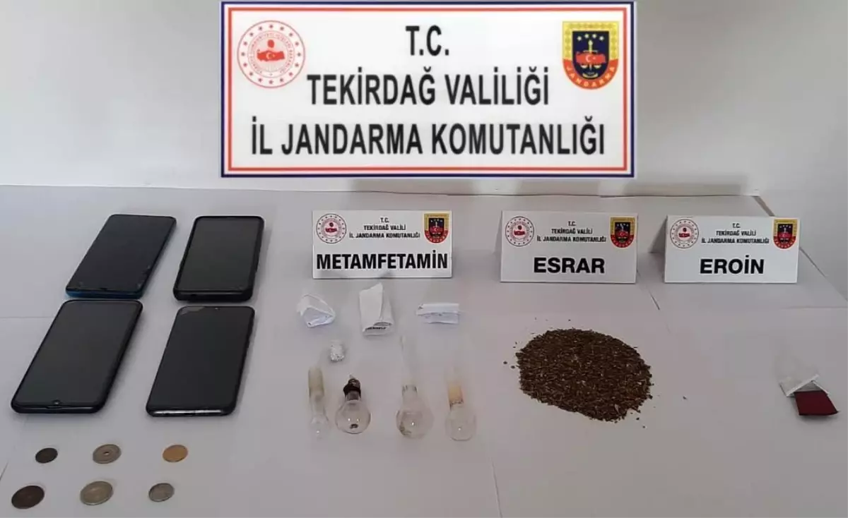 Jandarma uyuşturucuya geçit vermedi