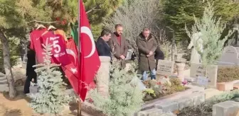 Ahmet Çalık, vefatının 1. yılında Elmadağ'daki mezarı başında anıldı