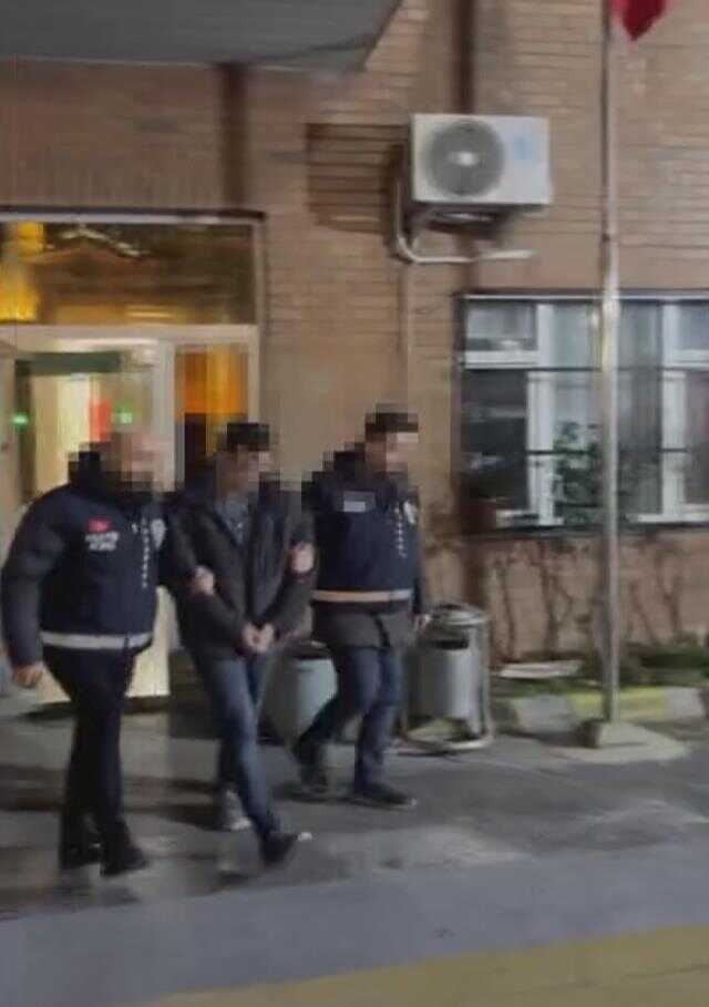 Havai fişekle saldıran platonik aşık yakalandı Havai fişekle saldıran platonik aşık yakalandı