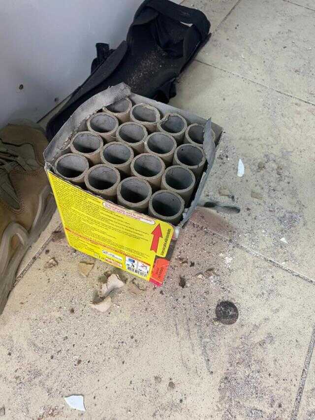 Havai fişekle saldıran platonik aşık yakalandı Havai fişekle saldıran platonik aşık yakalandı