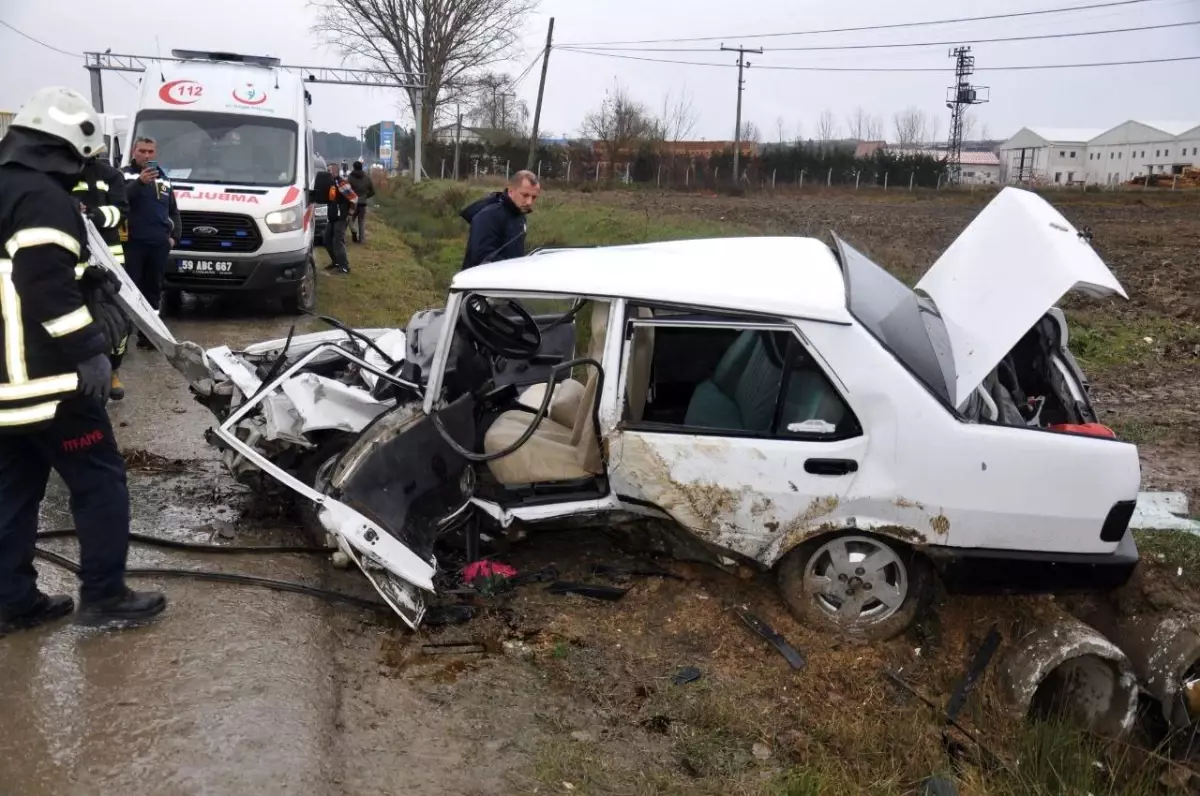 Tekirdağ\'da otomobil takla attı: 1 Yaralı