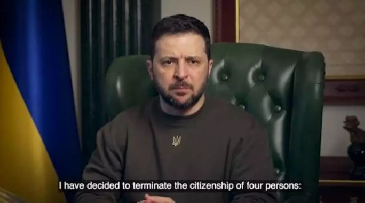 Zelenski, Viktor Medvedchuk dahil 4 kişiyi Ukrayna vatandaşlığından çıkardı