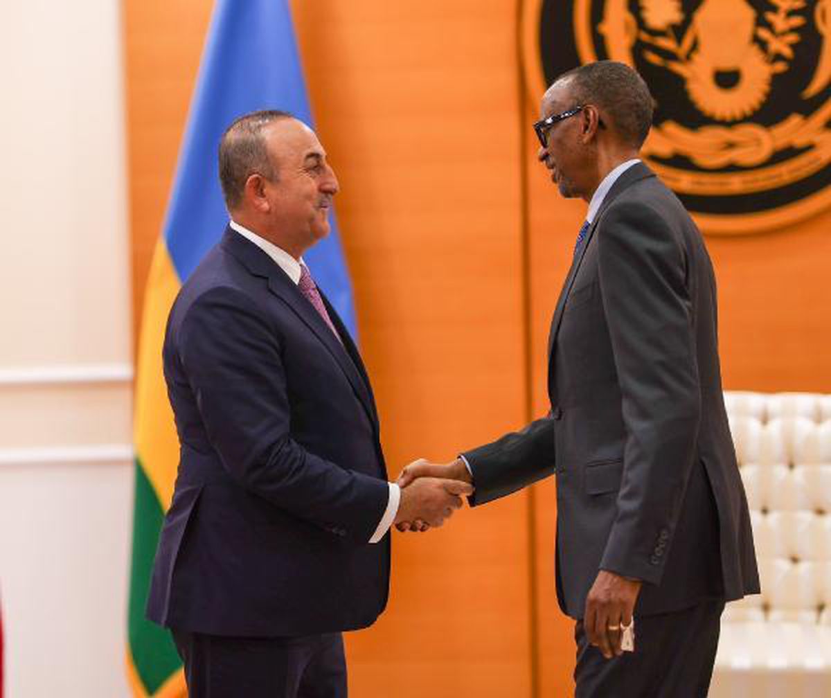 Dışişleri Bakanı Çavuşoğlu, Ruanda Devlet Başkanı Kagame ile bir araya geldi