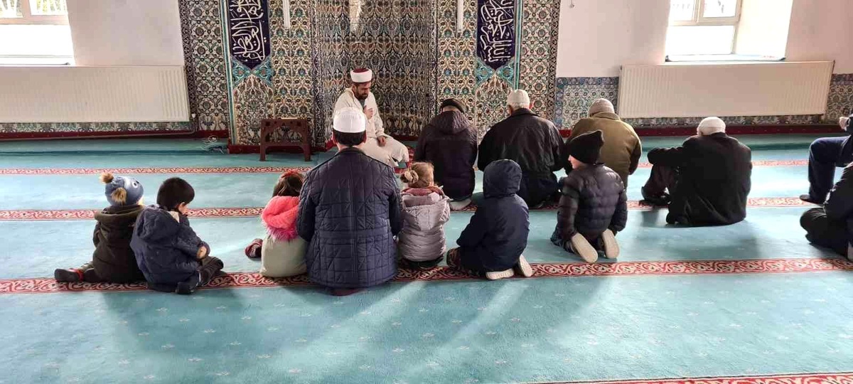 "Çocukların ahlaklı, erdemli ve adil bireyler olarak yetiştirilmesi için gayret gösteriyoruz"