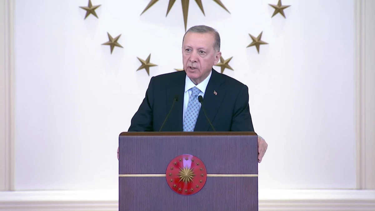 Cumhurbaşkanı Erdoğan: "Hedefimiz 2053\'te Paris İklim anlaşmasıyla taahhüt ettiğimiz net sıfır emisyonuna ulaşmaktır"