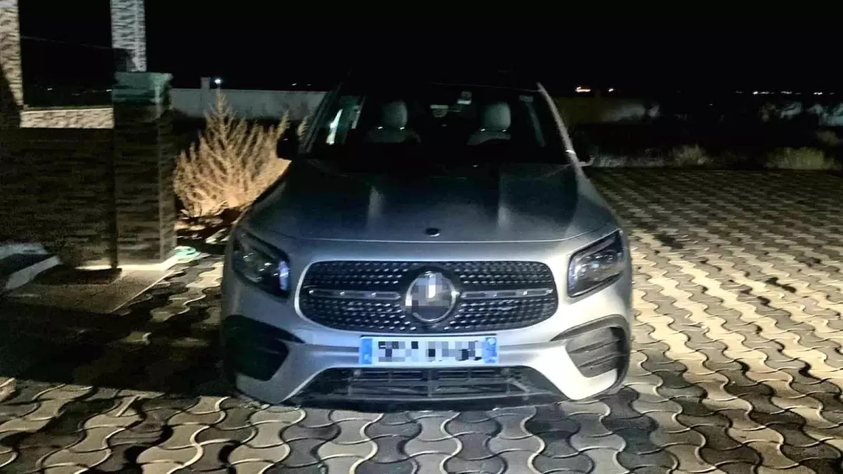 İnterpol\'ün aradığı araç Aksaray\'da bulundu