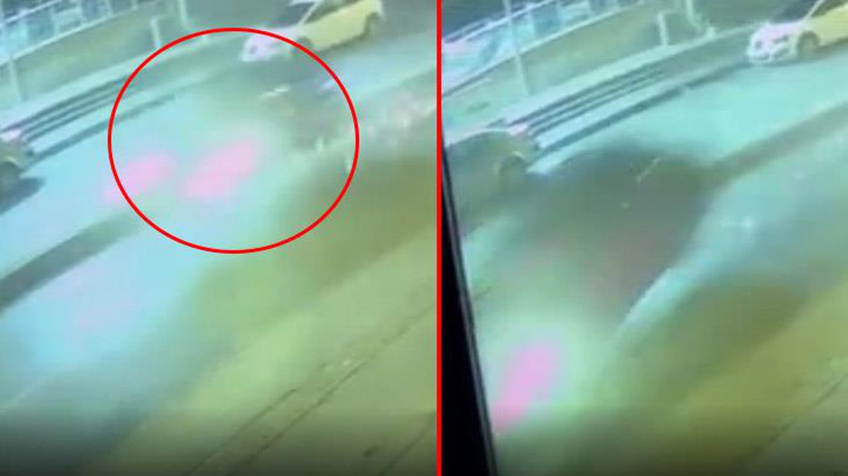 Feci kaza anbean kamerada! Orta refüje çarpıp İETT otobüsünün üzerine uçtu
