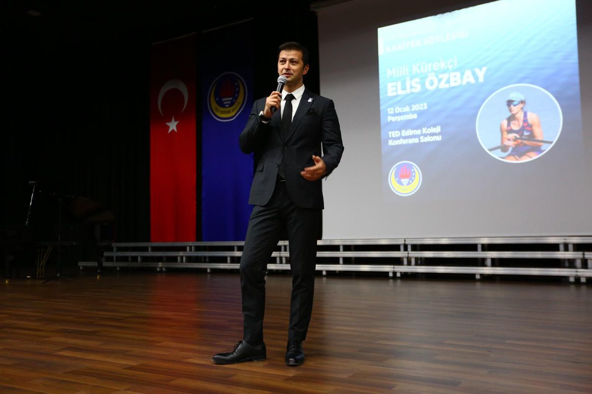Kürek Federasyonu Başkanı Ertürk, Edirne\'nin kürek sporunun merkezi olacağını belirtti