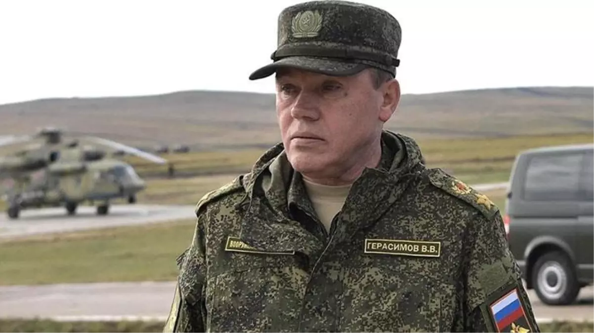 Putin savaştaki başarısızlığın faturasını komutanına çıkardı! Tepedeki isim tekrardan değişti