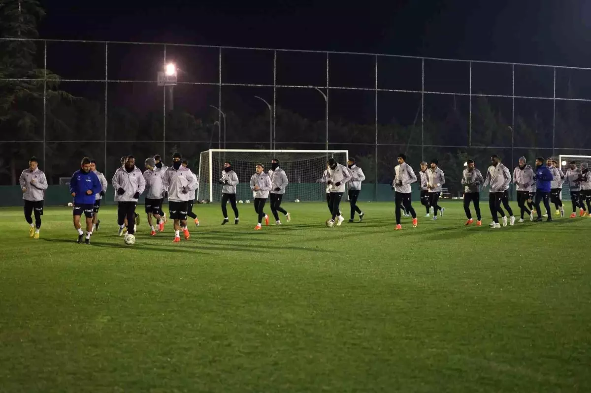 Trabzonspor, Başakşehir maçı hazırlıklarına başladı