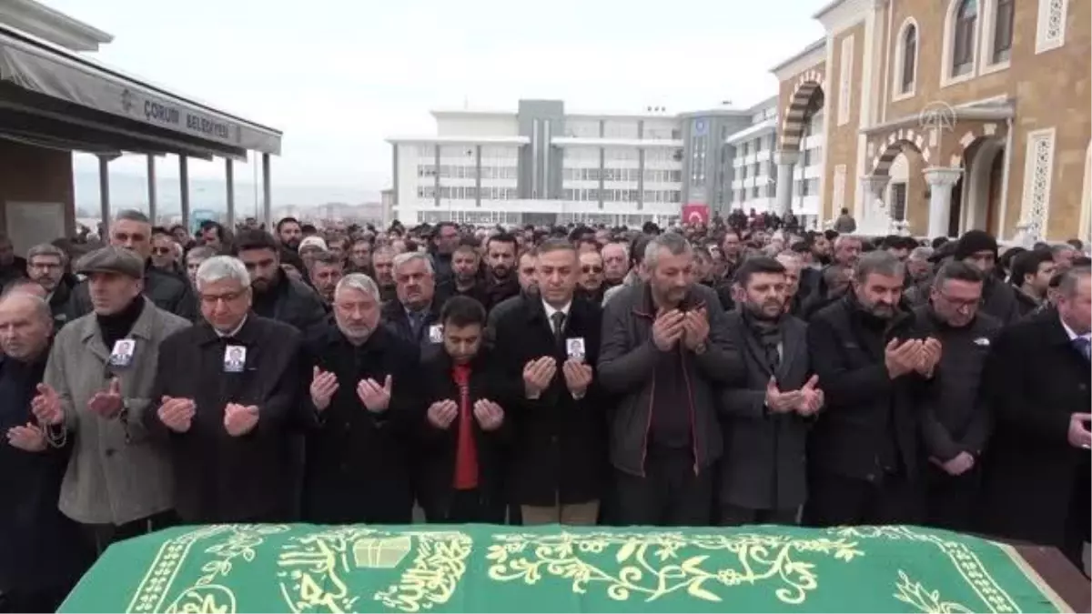 Vefat eden Marangozlar Odası Başkanı Akdağ son yolculuğuna uğurlandı