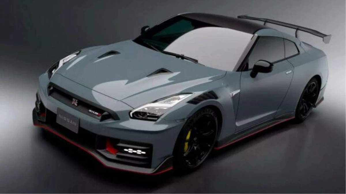 2024 Nissan GT-R önemli değişikliklerle geliyor!