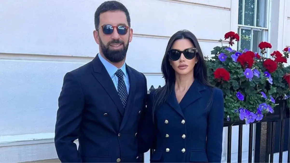 Arda Turan\'ın eşi Aslıhan Doğan Turan, Hakan Akkaya ile moda yarışmasında jürilik yapacak