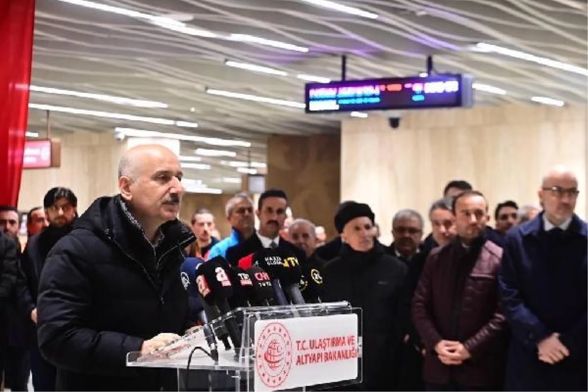 Bakan Karaismailoğlu, Kağıthane-İstanbul Havalimanı Metro Hattı\'nda incelemelerde bulundu Açıklaması