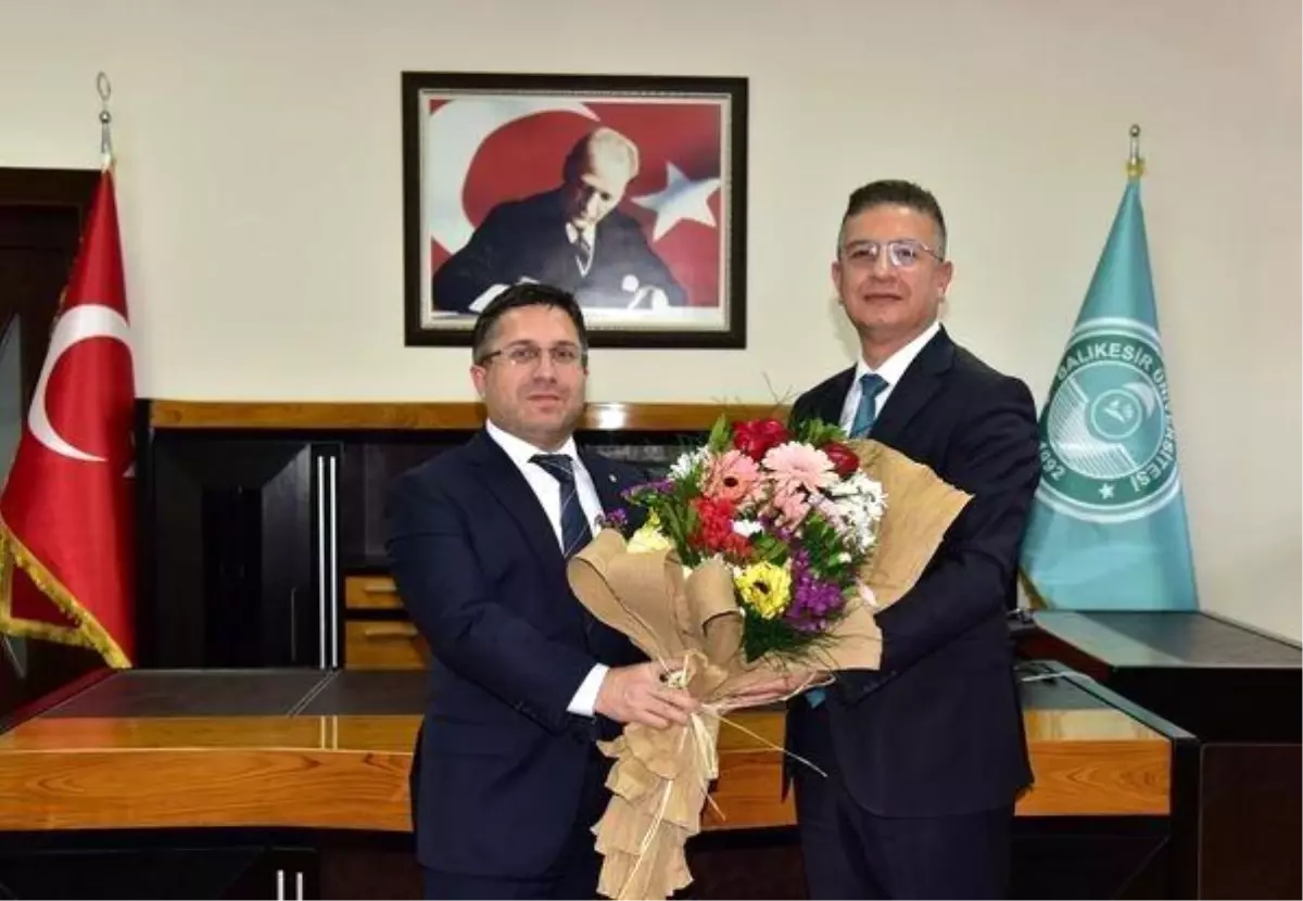 Balıkesir Üniversitesi Rektörü Prof. Dr. Yücel Oğurlu görevine başladı